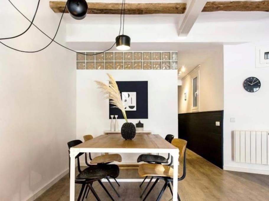 Appartamento Oasis Sagrada Familia Barcellona Esterno foto